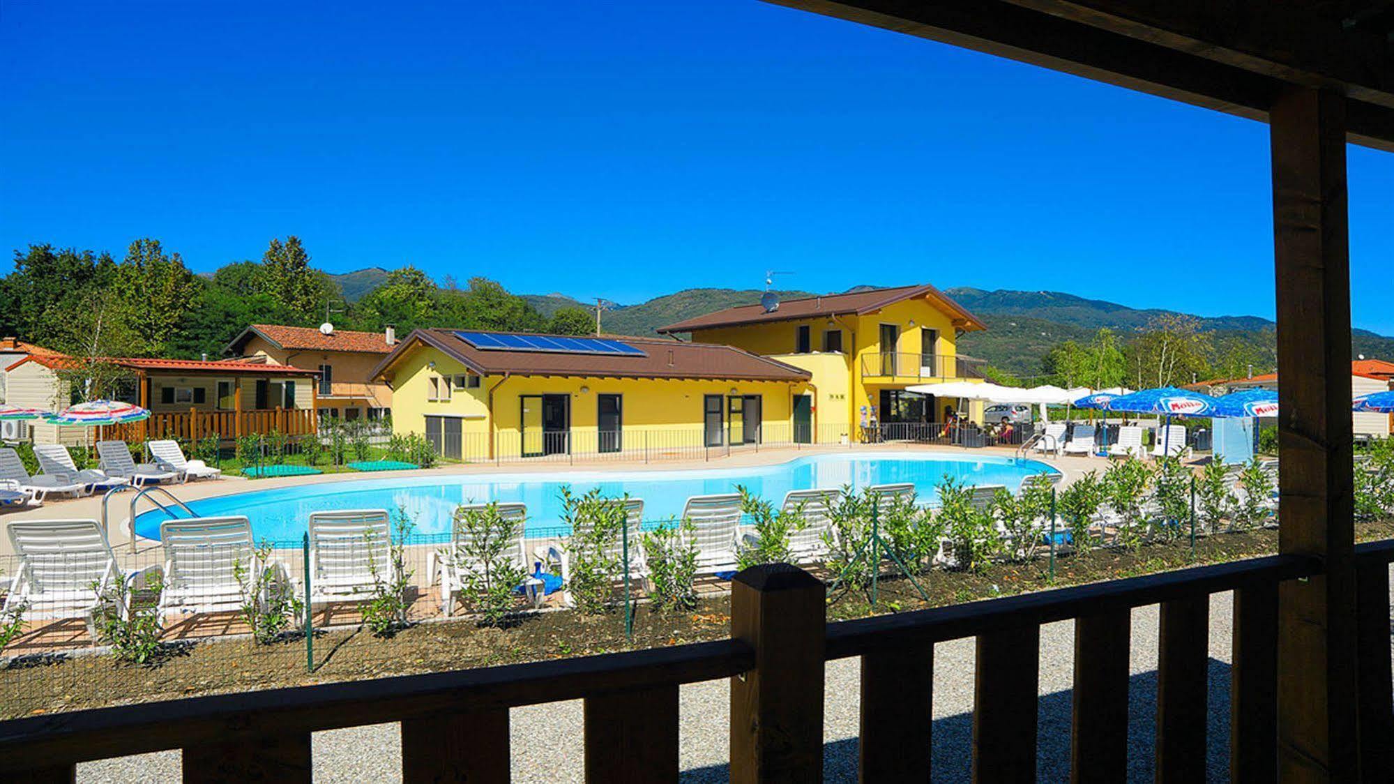 Il Borgo Delle Arti 호텔 베르바니아 외부 사진